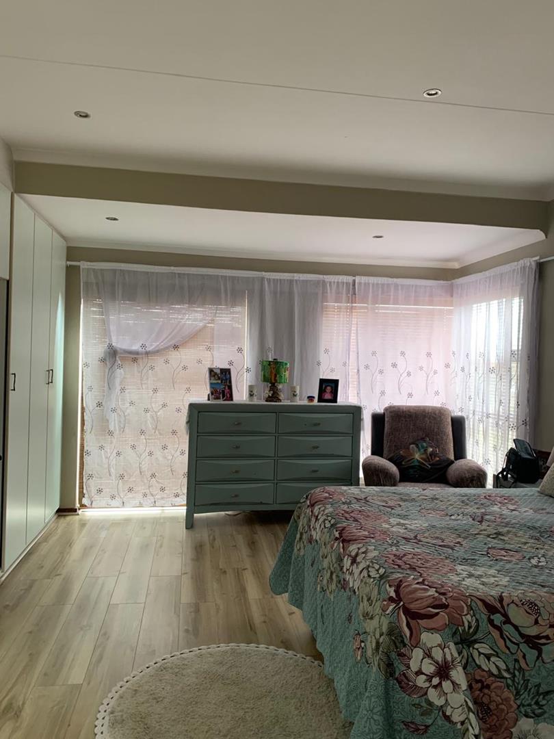 To Let 3 Bedroom Property for Rent in Mossel Bay Golf Estate Western Cape